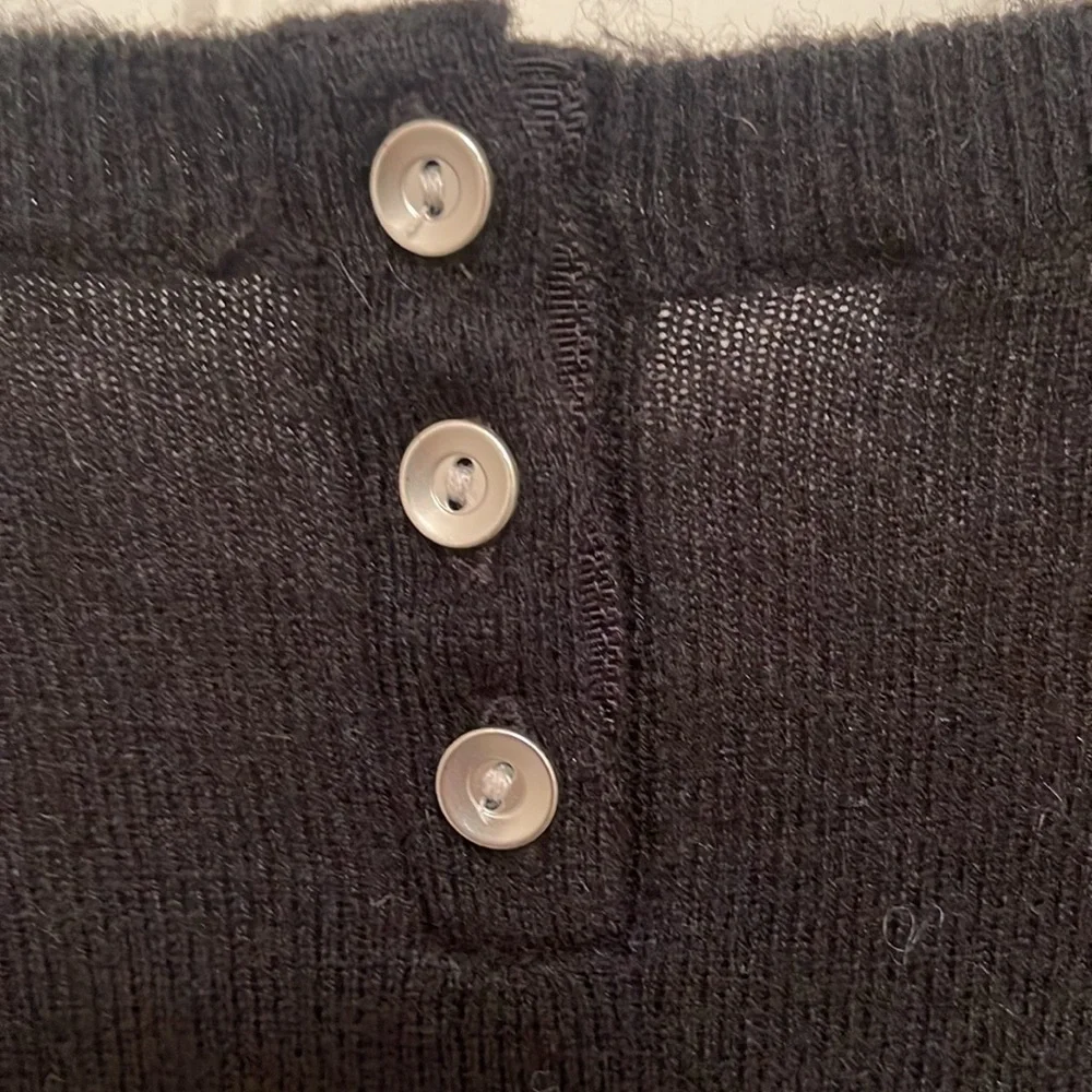 Talbots Pullover 3 button Lambswool blend Sweater Women’s Sz XL Black bell cuffs